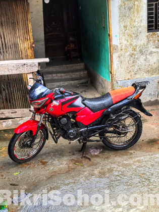 Yamaha gladiator 125